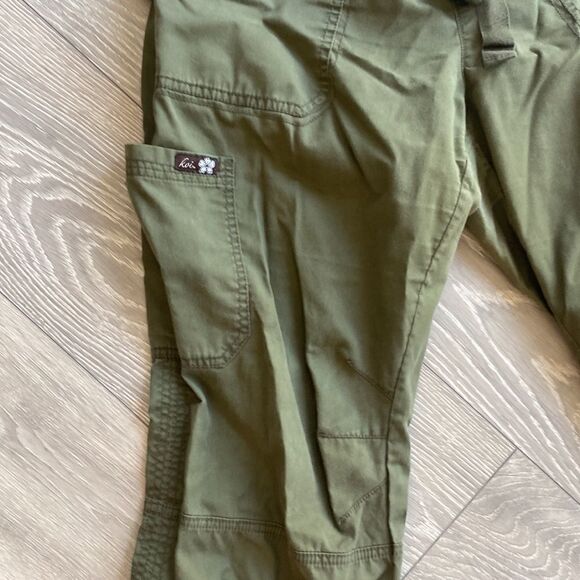 Army Green Cargo Pants - Picture 2 of 7